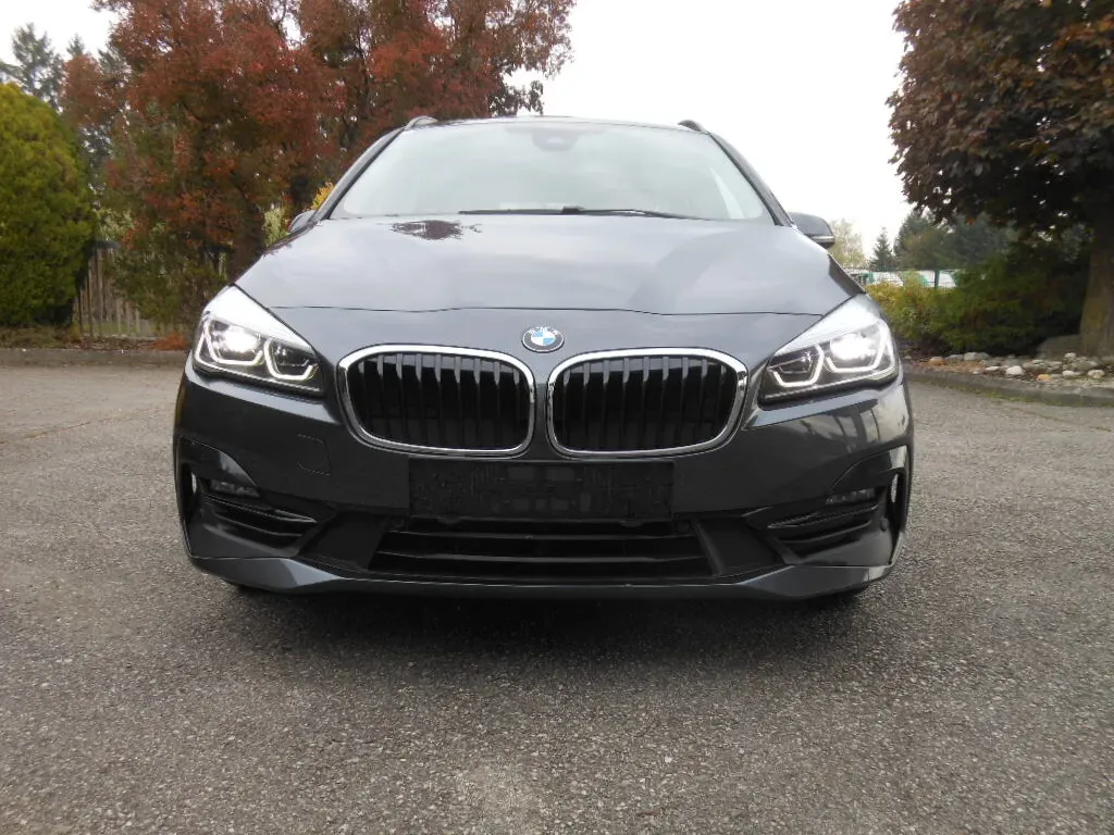 BMW 2 Series 2022 photo 3