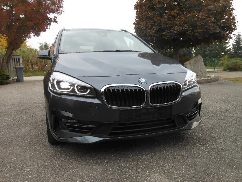 BMW 2 Series 2022 photo 2