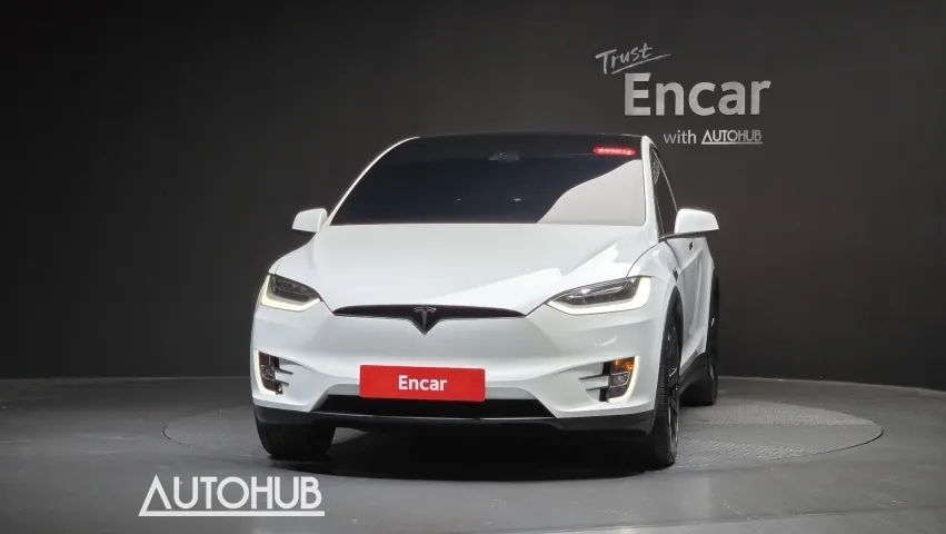 Tesla Model X 2020 photo 3
