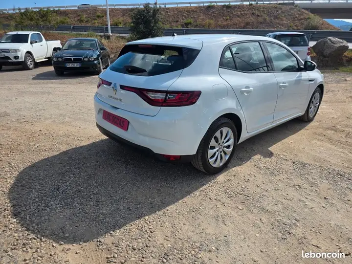 Renault Megane 2016 photo 3