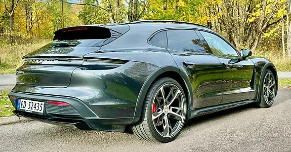 Porsche Taycan 2022 photo 3
