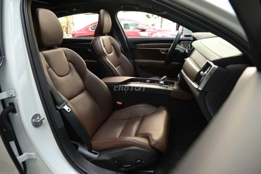 Volvo S90 2023 photo 3