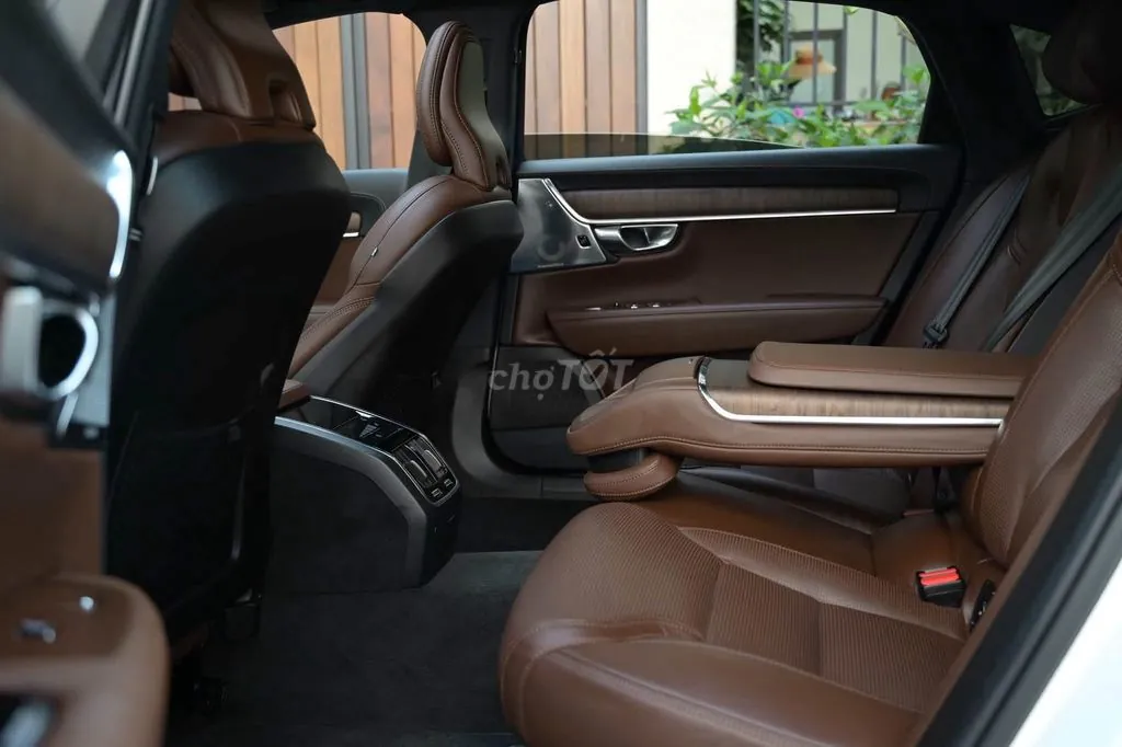 Volvo S90 2023 photo 4