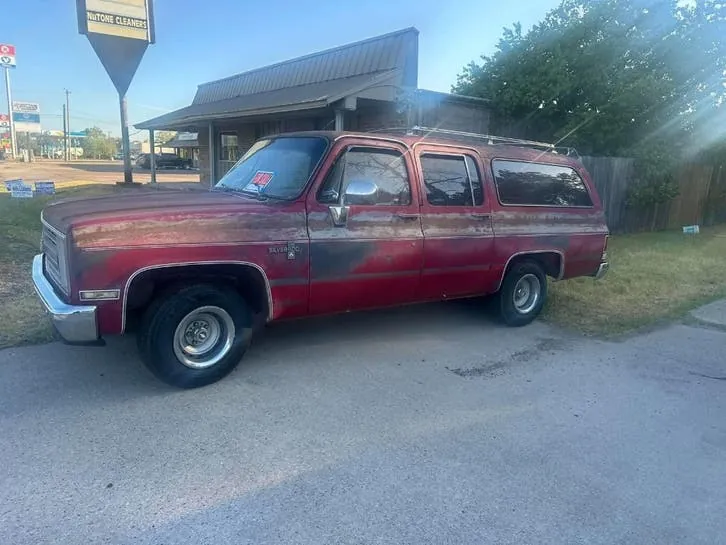 Chevrolet Suburban