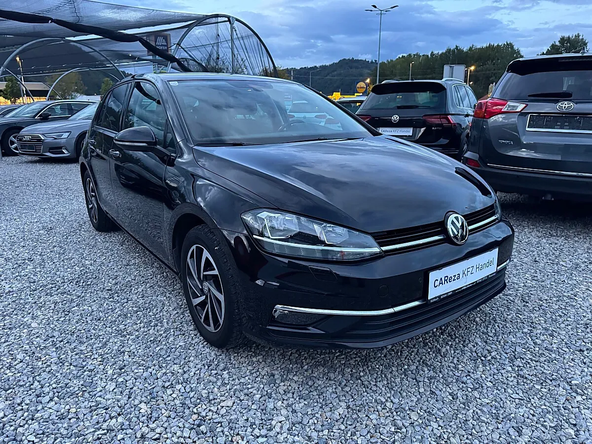 Volkswagen Golf 2018 photo 2