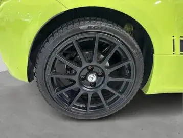 Abarth 500C 2019 photo 3