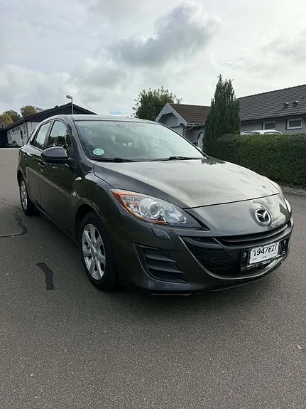 Mazda 3 2010 photo 2