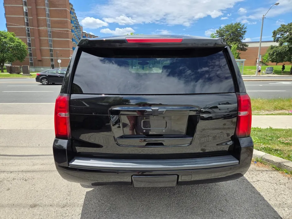 Chevrolet Tahoe 2017 photo 3