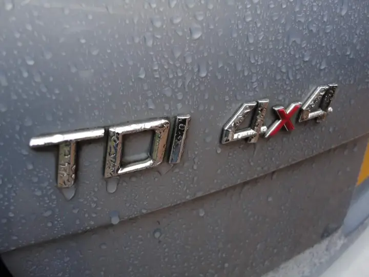 Skoda Octavia 2010 photo 4