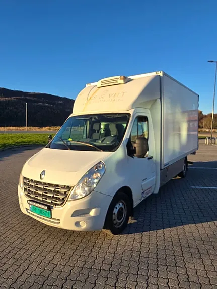 Renault Master T35 2012 photo 2