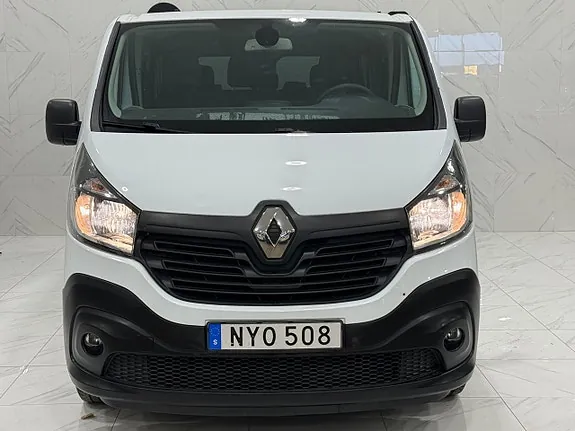 Renault Trafic 2016 photo 2