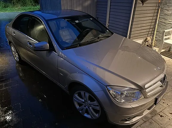 Mercedes-Benz C220 D 2008 photo 2