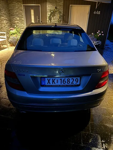 Mercedes-Benz C220 D 2008 photo 4