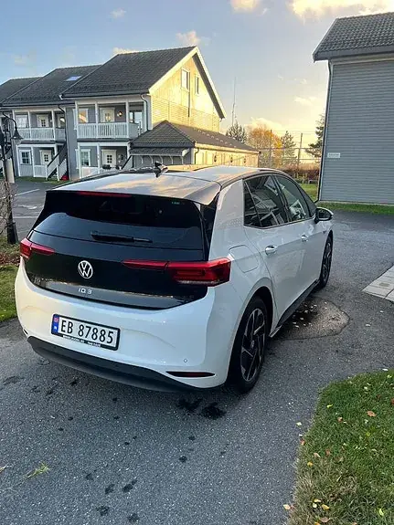 Volkswagen Id.3 2021 photo 3