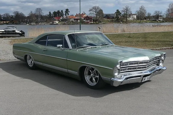 Ford Galaxie 1967 photo 4
