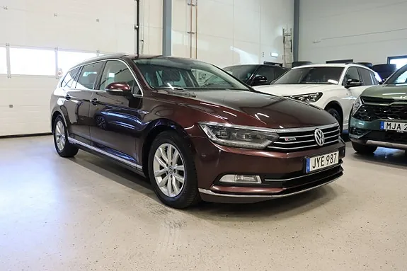 Volkswagen Passat 2016 photo 2