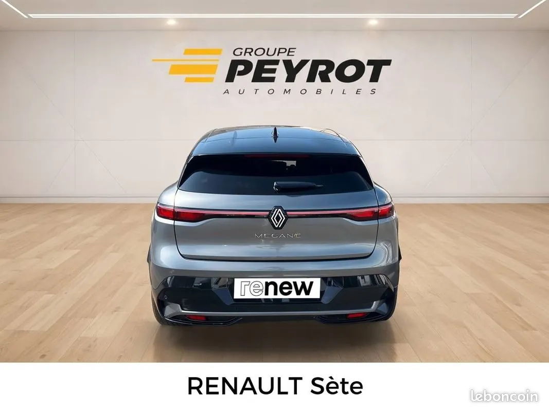 Renault Megane 2023 photo 4