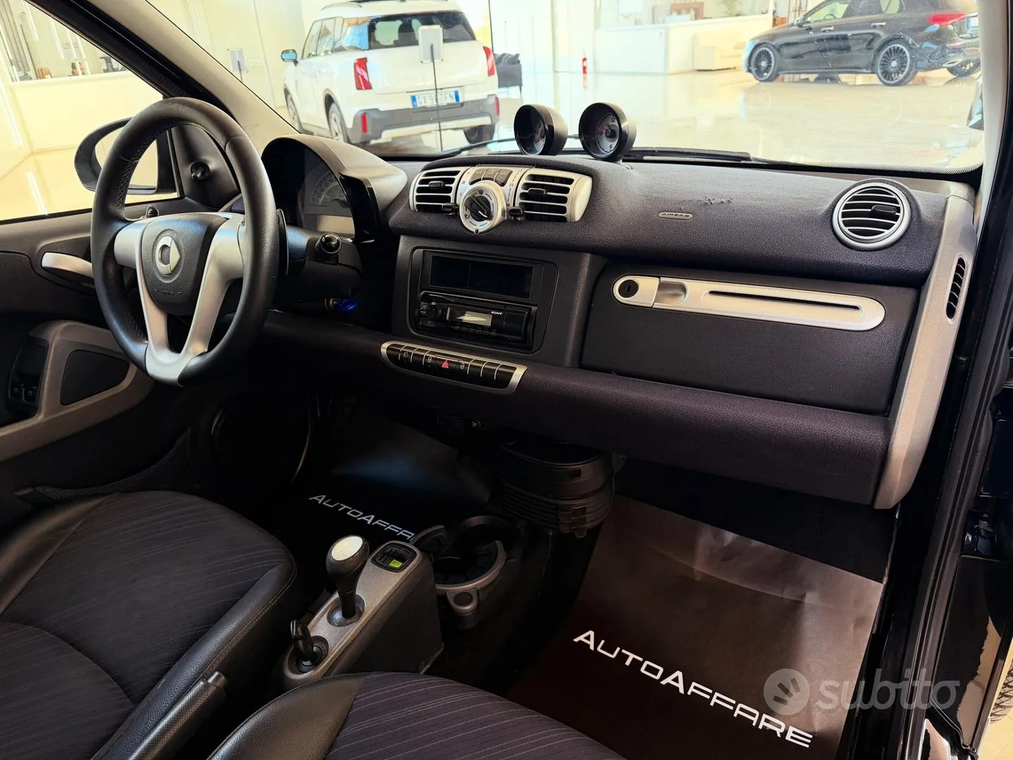 Smart Fortwo 2012 photo 2