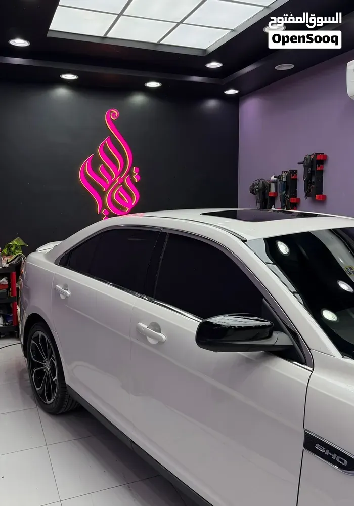 Ford Taurus 2018 photo 3