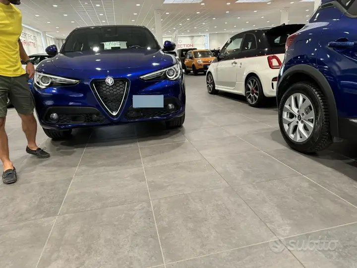 Alfa Romeo Stelvio 2022 photo 2