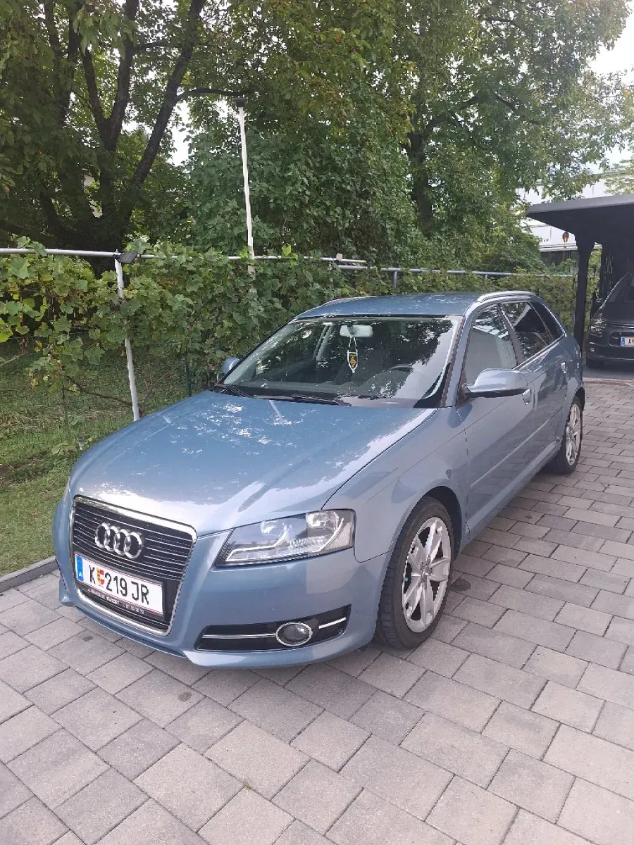 Audi A3 2010 photo 2
