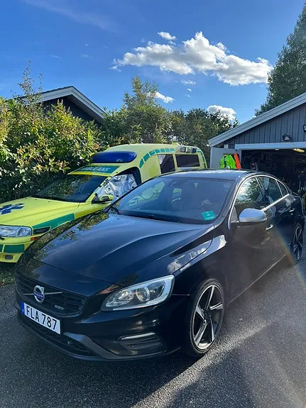 Volvo S60 2015 photo 5
