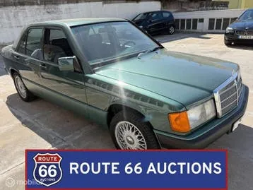 Mercedes-Benz 190E