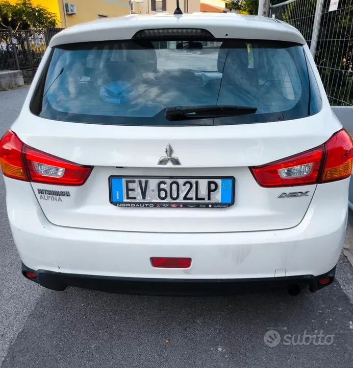 Mitsubishi Asx 2014 photo 3