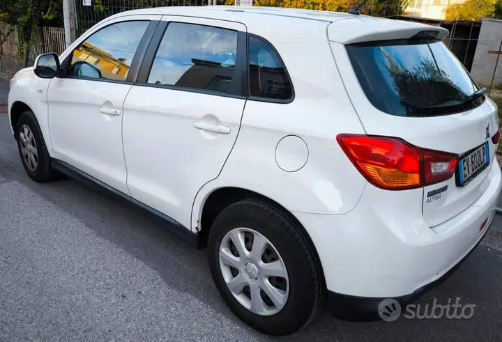 Mitsubishi Asx 2014 photo 2