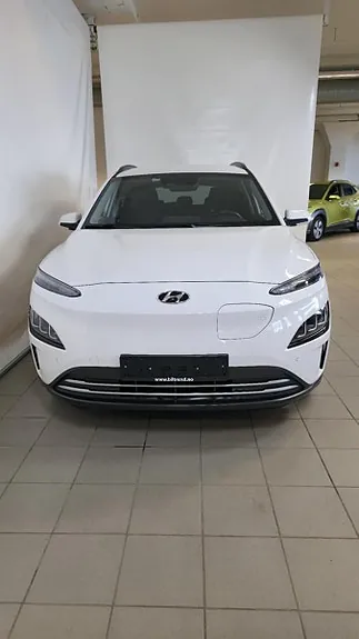 Hyundai Kona 2023 photo 2