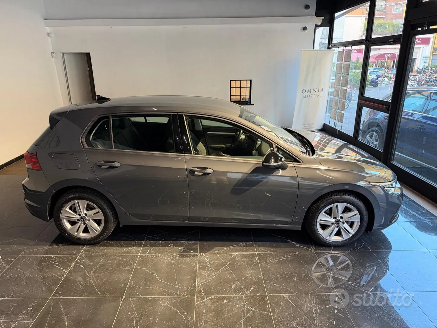 Volkswagen Golf 2023 photo 3