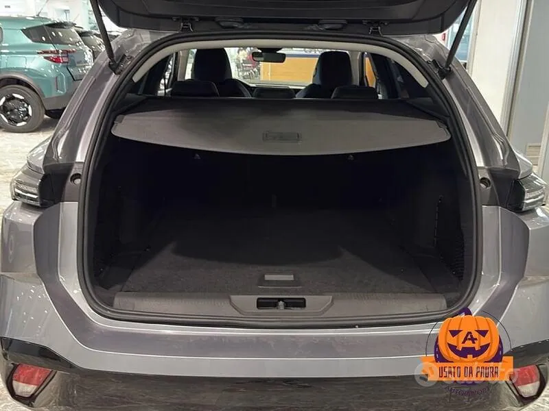Peugeot 308 2023 photo 5
