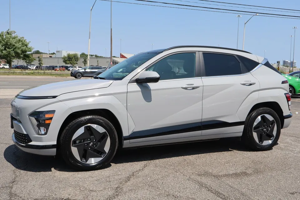 Hyundai Kona 2025 photo 3