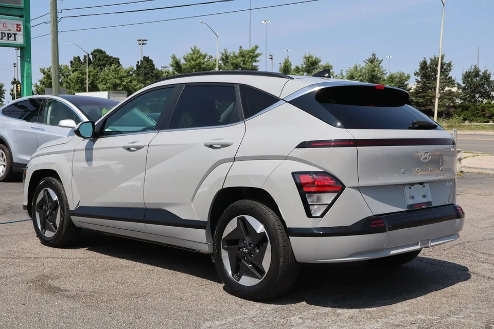 Hyundai Kona 2025 photo 5