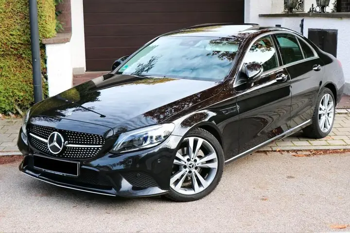 Mercedes-Benz C-Klasse 180
