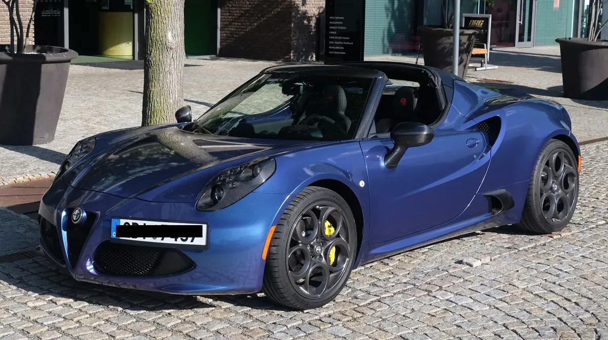 Alfa Romeo 4C