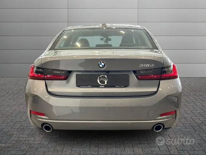 BMW 318D 2023 photo 5