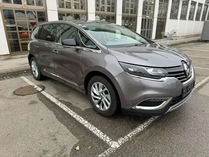 Renault Espace 2016 photo 2
