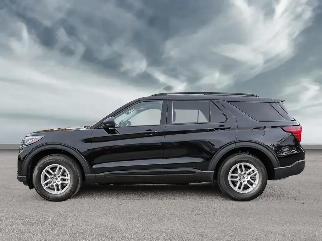 Ford Explorer 2026 photo 3