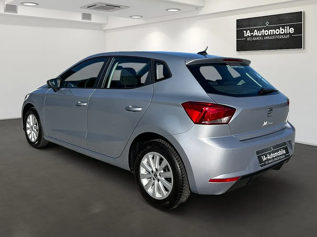 Seat Ibiza 2023 photo 3