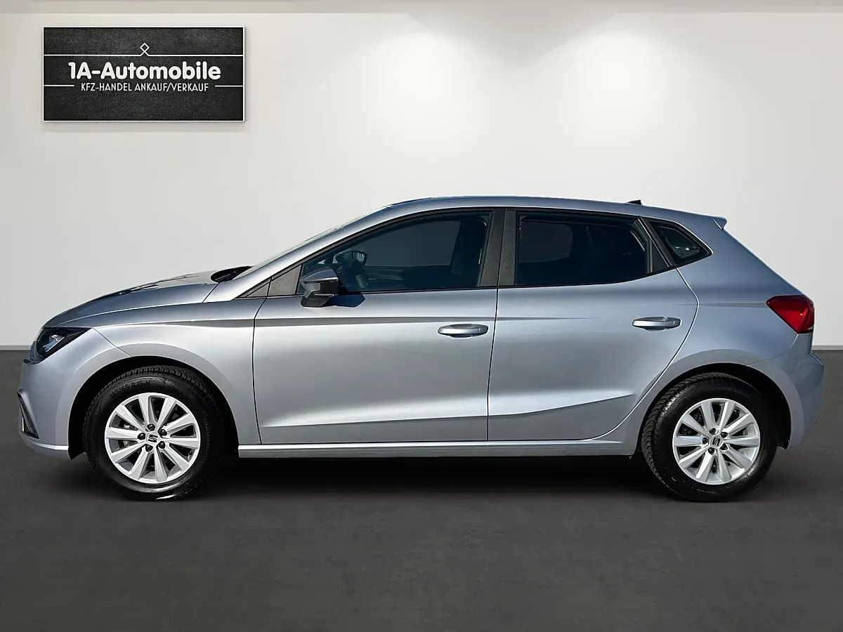 Seat Ibiza 2023 photo 2