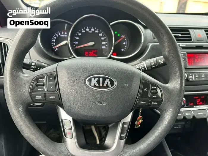 Kia Rio 2013 photo 4