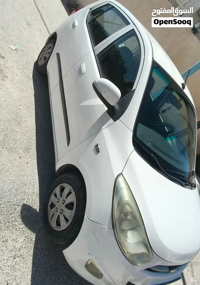Hyundai I10 2015 photo 4