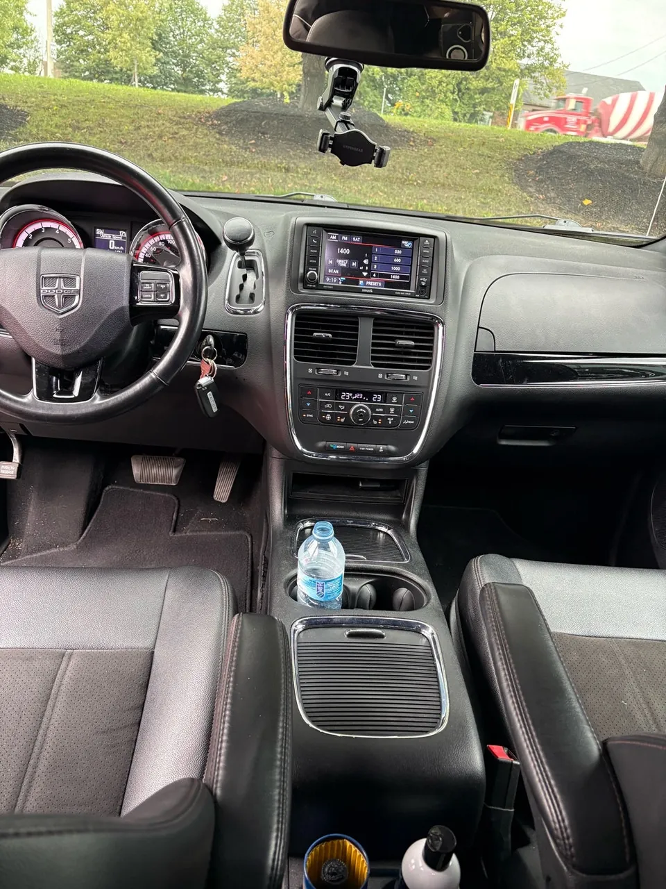 Dodge Caravan 2020 photo 2