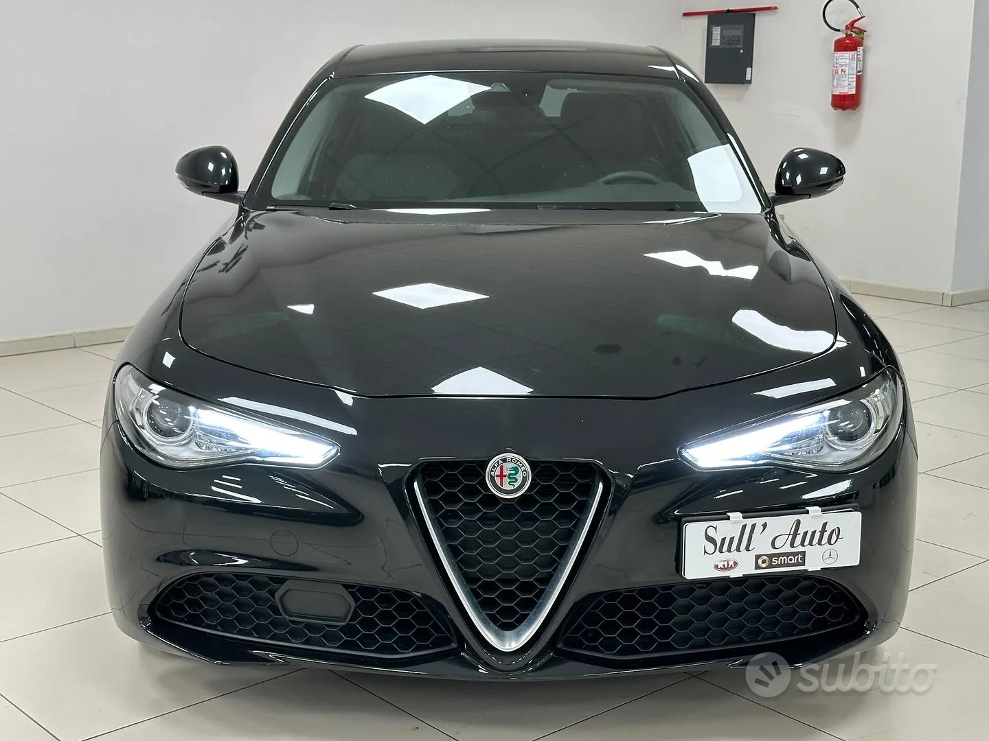 Alfa Romeo Giulia 2019 photo 2