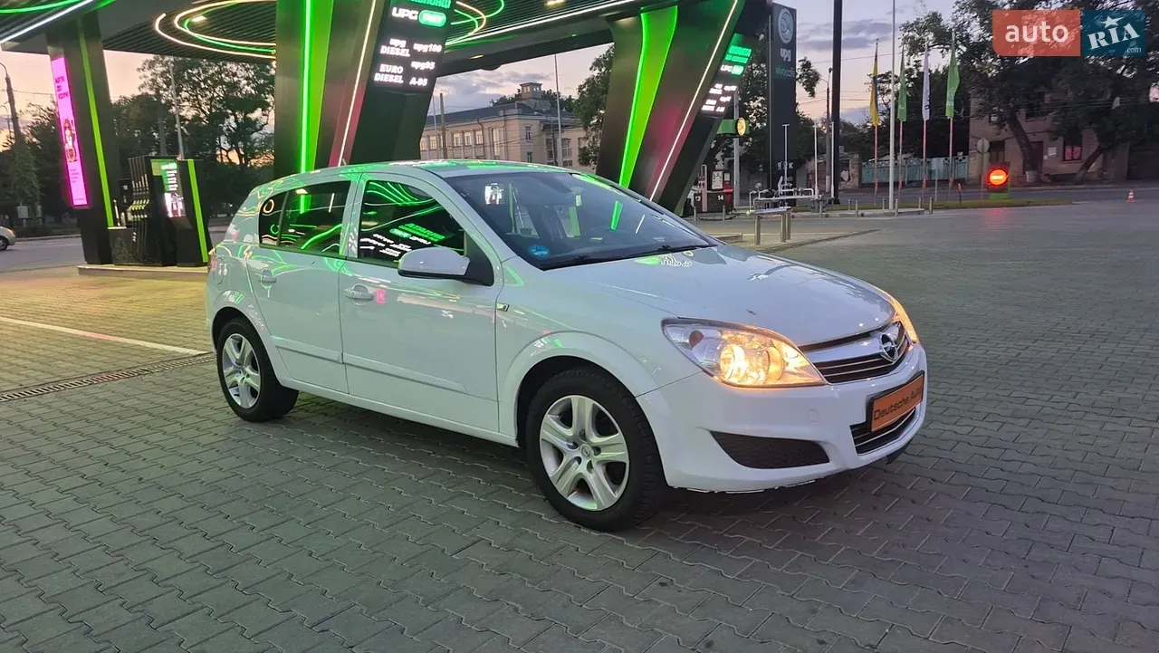 Opel Astra 2009 photo 5