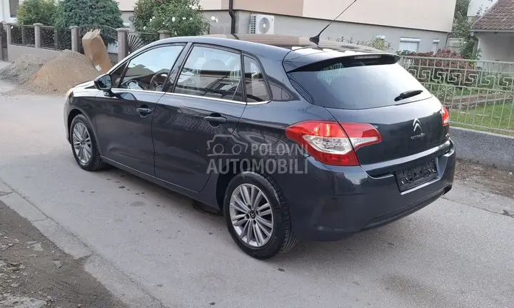 Citroen C4 2013 photo 5