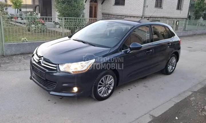 Citroen C4 2013 photo 2