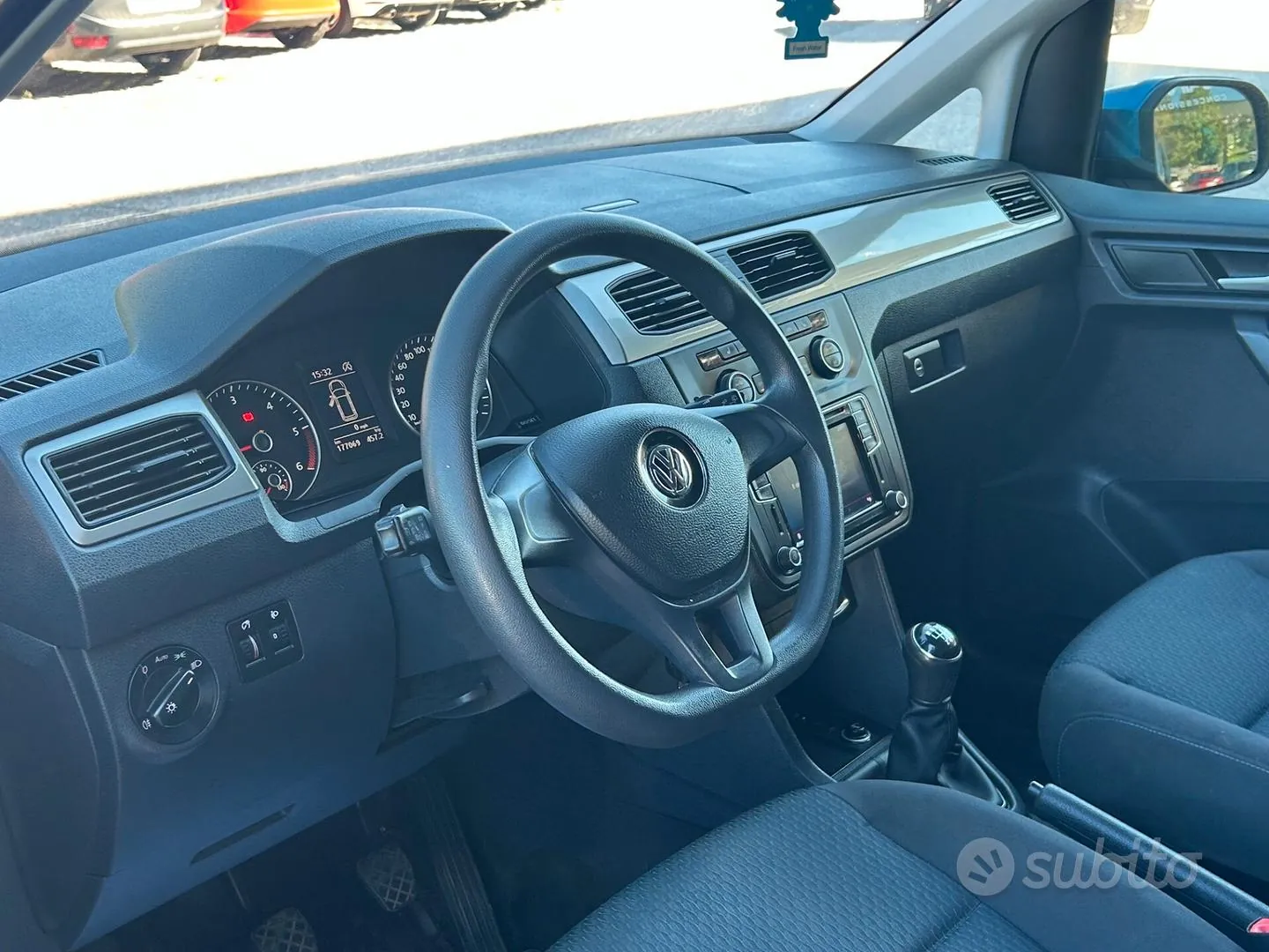 Volkswagen Caddy 2015 photo 5