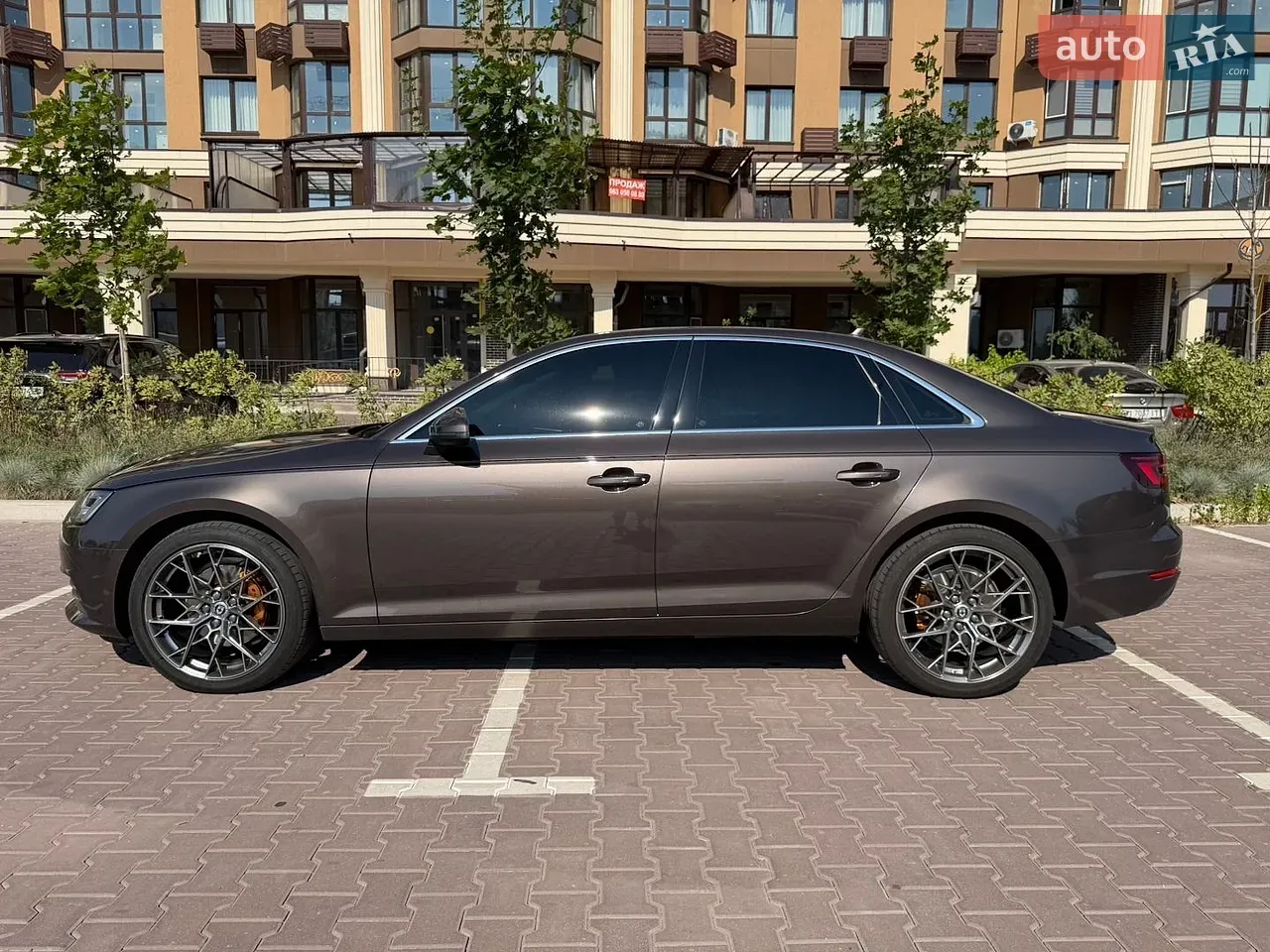 Audi A4 2018 photo 5